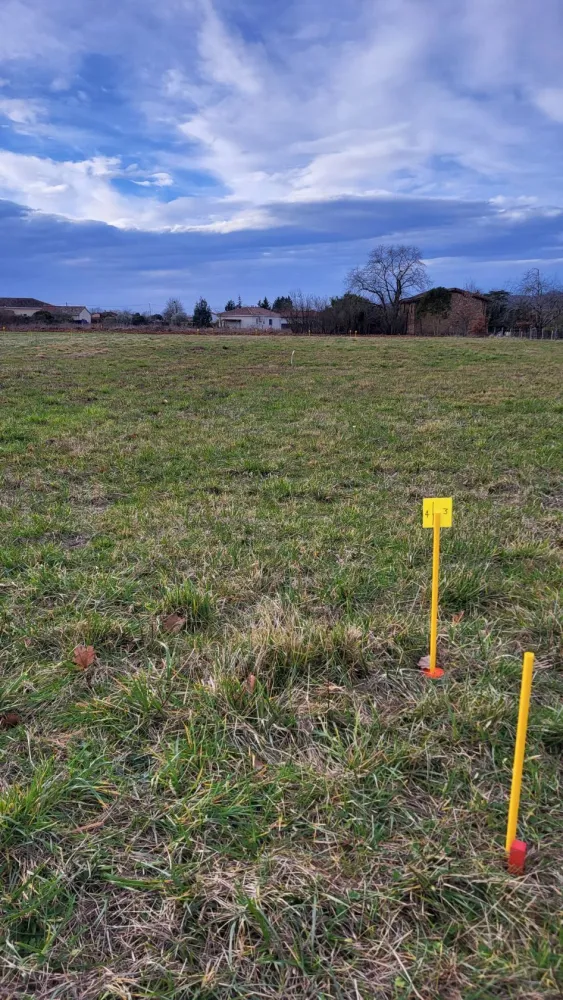 Image du terrain Terrain à bâtir de 530 m² à CALMONT (31)