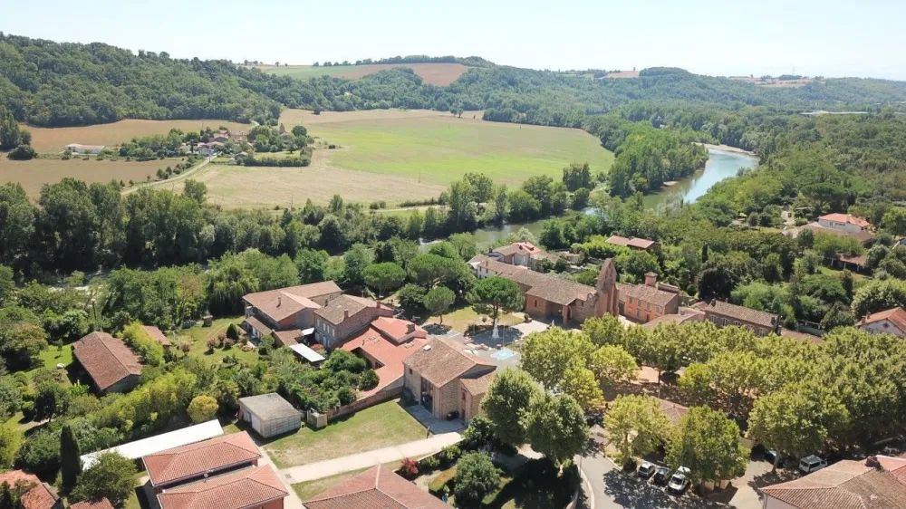 Image du modèle de maison thumbnail_dji_0221