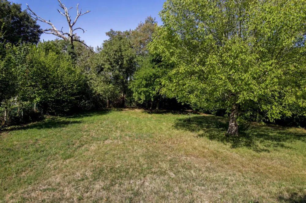 Image du terrain Terrain à bâtir de 580 m² à CENAC (33)