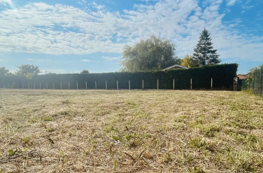 Image du terrain Terrain à bâtir de 432 m² à MOULIS-EN-MEDOC (33)