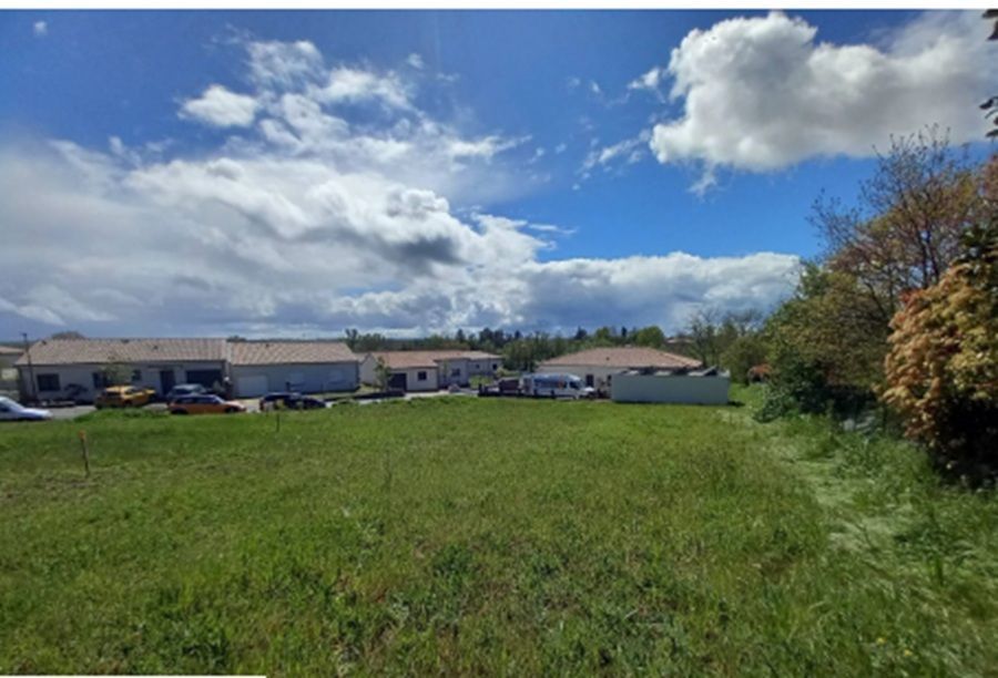Image du terrain Terrain à bâtir de 600 m² à VILLENEUVE-LES-BOULOC (31)