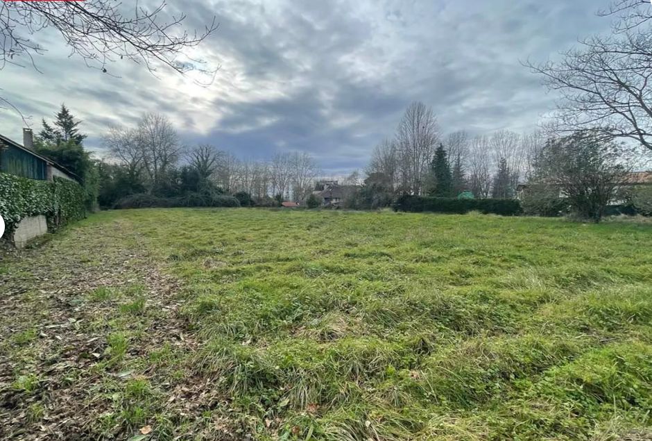 Image du terrain Terrain à bâtir de 3600 m² à SAINT-SEVER (40)