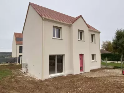 Image du modèle de maison IMG-20241118-WA0013