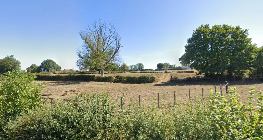 Image du terrain Terrain à bâtir de 1200 m² à MACON (71)