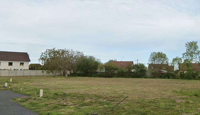 Image du terrain Terrain à bâtir de 615 m² à MONTBEUGNY (03)