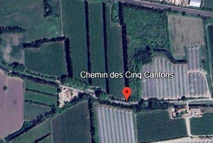 Image du terrain Terrain à bâtir de 323 m² à L'ISLE-SUR-LA-SORGUE (84)