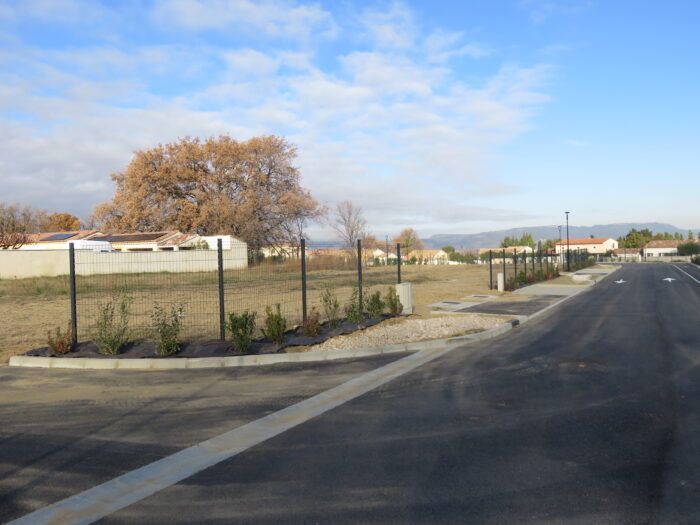 Image du modèle de maison ST VICTOR LACOSTE TERRAIN VUE