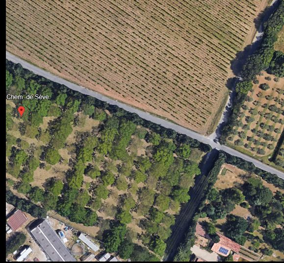 Image du terrain Terrain à bâtir de 504 m² à SORGUES (84)