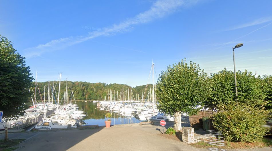 Image du terrain Terrain à bâtir de 342 m² à LA VICOMTE-SUR-RANCE (22)