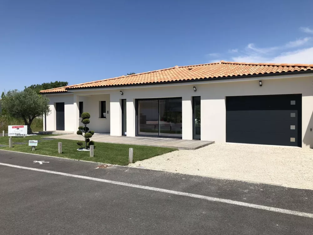 Image du modèle de maison Camille100-REAL1-AVANT