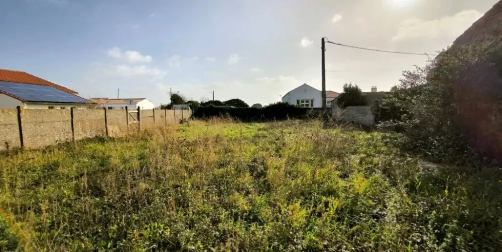 Image du terrain Terrain à bâtir de 407 m² à SAINT-PIERRE-D'OLERON (17)