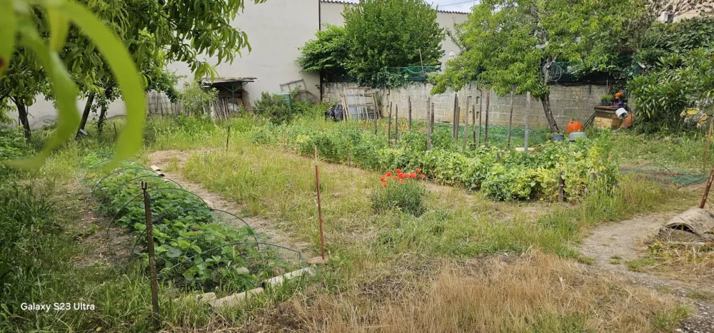 Image du terrain Terrain à bâtir de 196 m² à ANGOULEME (16)