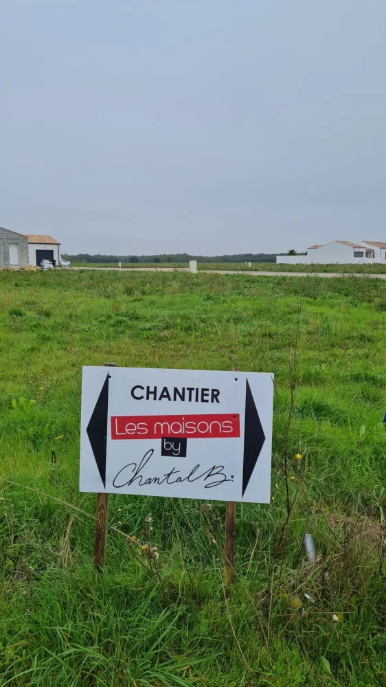 Image du terrain Terrain à bâtir de 239 m² à FORGES (17)