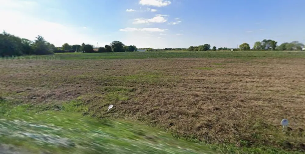 Image du terrain Terrain à bâtir de 644 m² à SAINT-ROMAIN-DE-BENET (17)