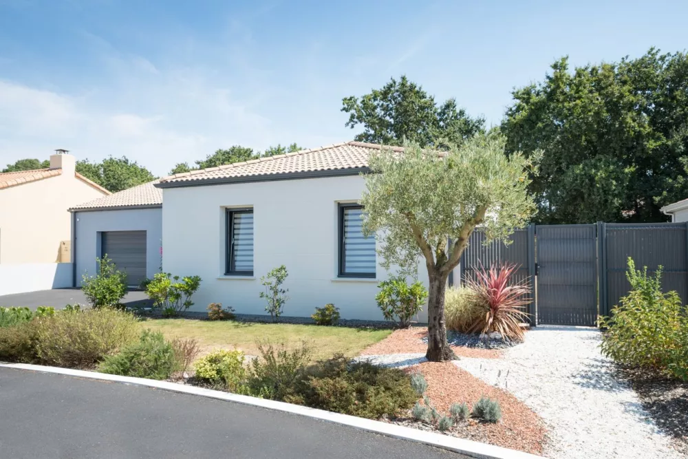 Image du modèle de maison 118732060_3650489211640857_7352575313654747906_n