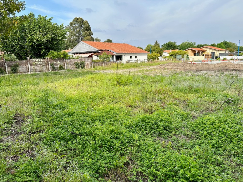 Image du terrain Terrain à bâtir à Saint-Médard-en-Jalles (33160)