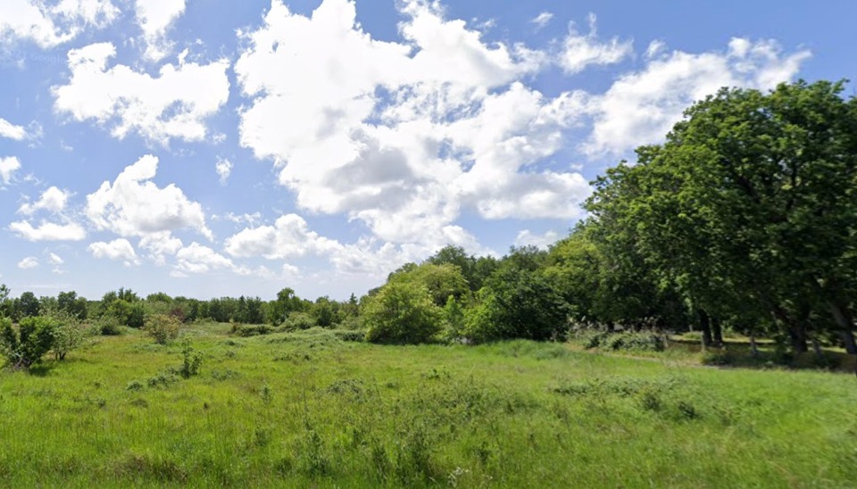 Image du terrain Terrain à bâtir à Saint-Just-Luzac (17320)