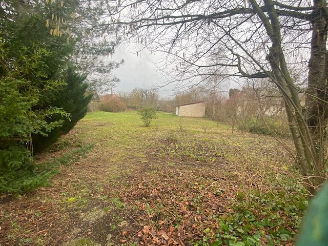 Image du terrain Terrain à bâtir de 151 m² à MAURECOURT (78)