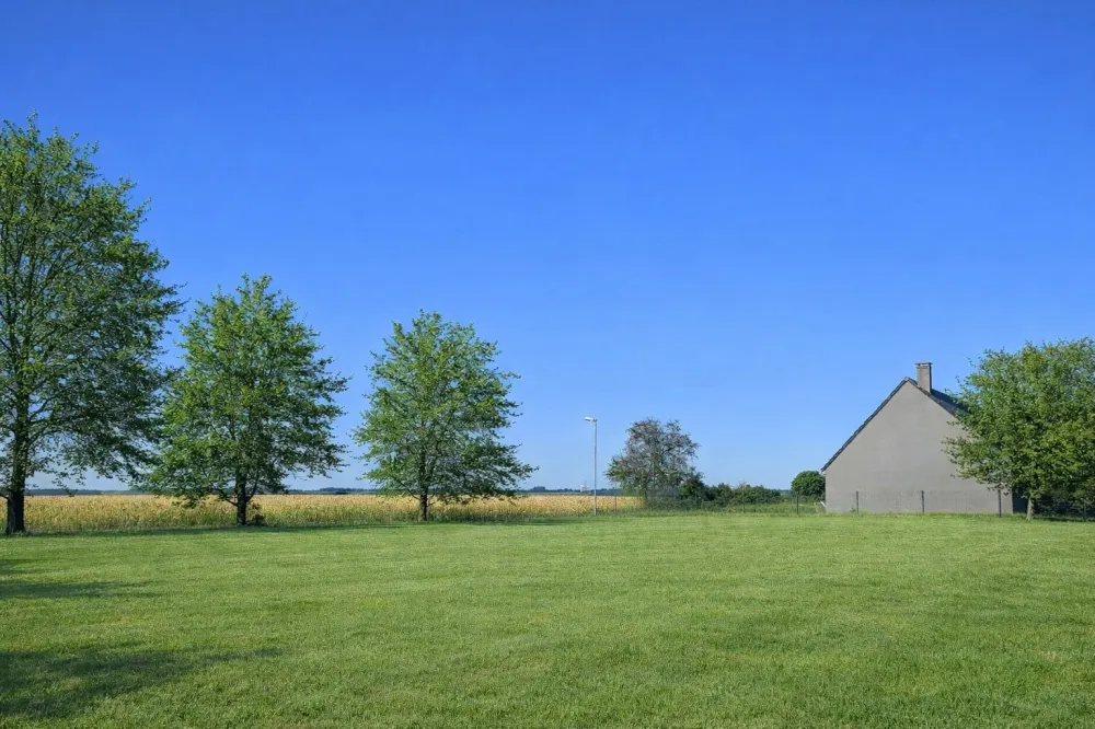 Image du terrain Terrain à bâtir de 752 m² à FONTAINE-LA-GUYON (28)