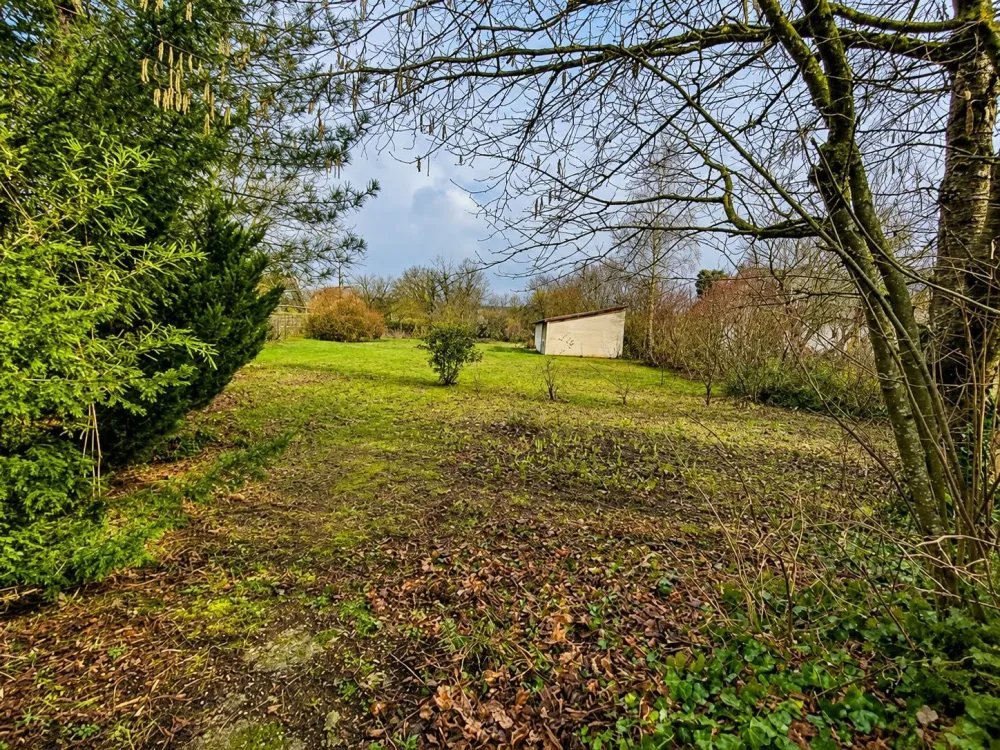 Image du terrain Terrain à bâtir de 240 m² à MAURECOURT (78)