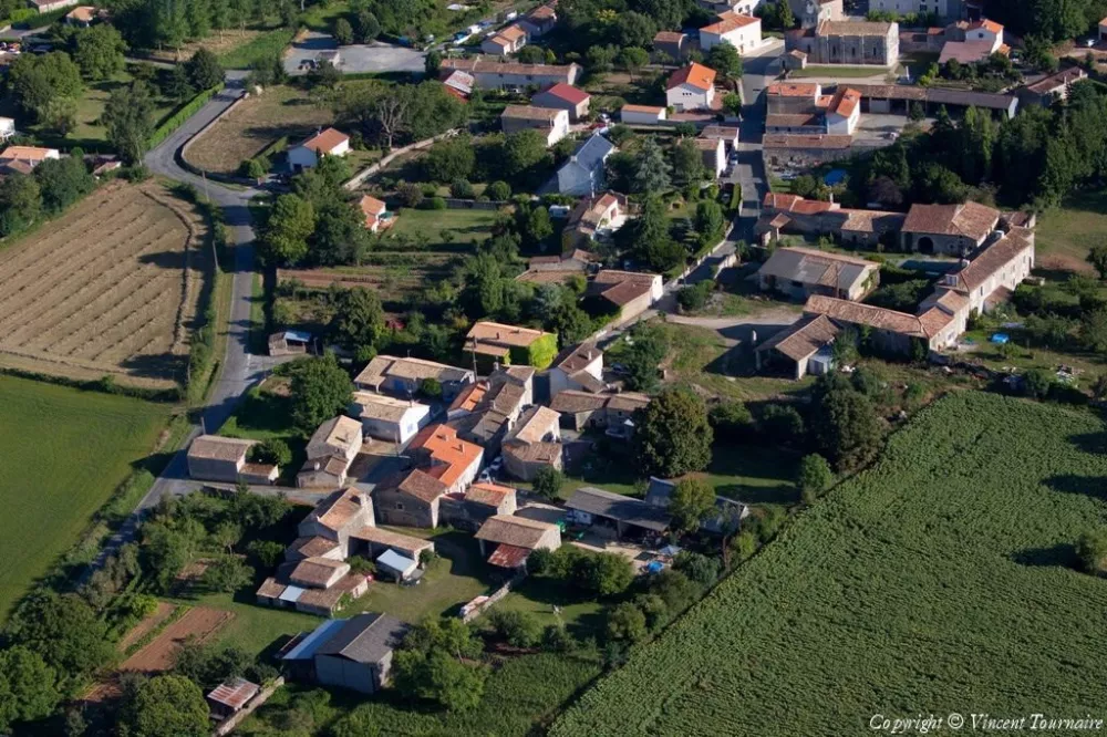 Image du modèle de maison Photo aérienne Ste Ouenne