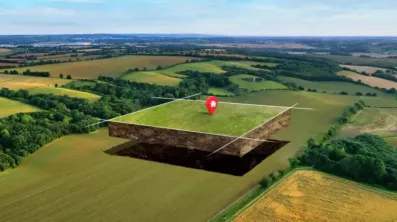 Image du modèle de maison terrain-avec-paysage-naturel-et-broche-de-localisation