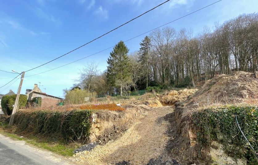 Image du terrain Terrain à bâtir de 539 m² à TRACY-LE-MONT (60)