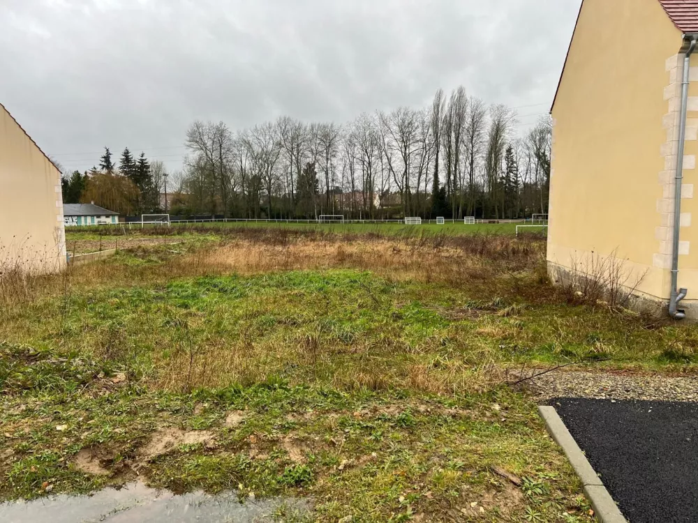 Image du terrain Terrain à bâtir de 564 m² à FLEURY (60)