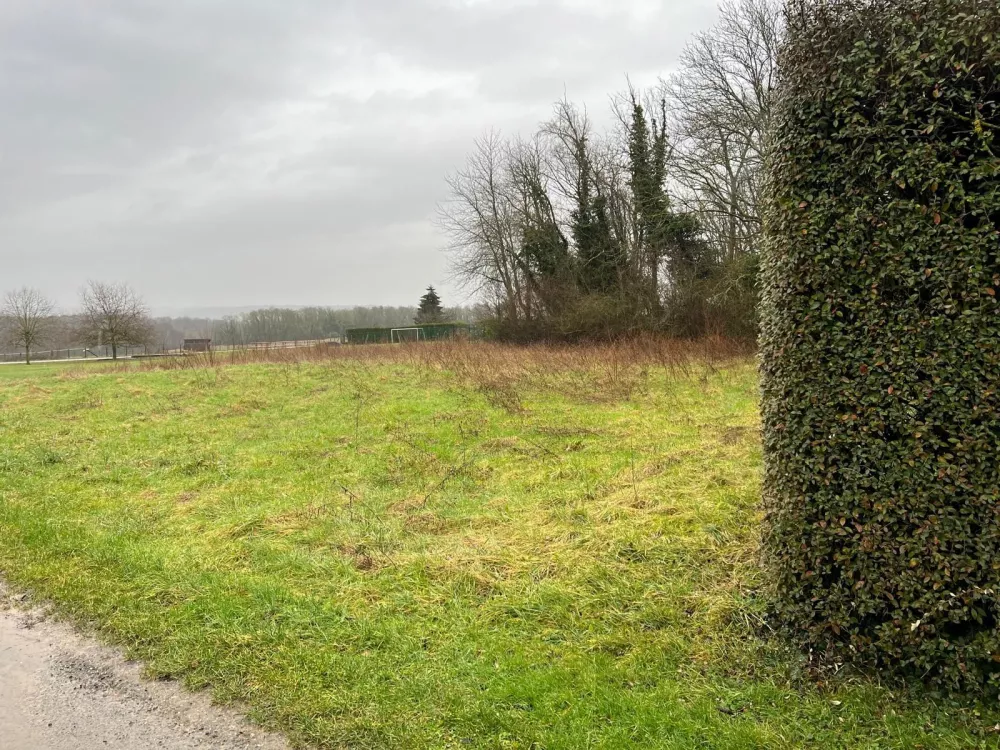 Image du terrain Terrain à bâtir de 700 m² à FOULANGUES (60)