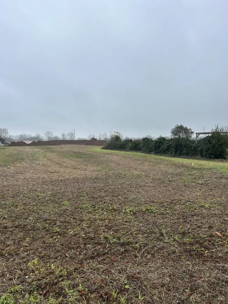 Image du terrain Terrain à bâtir de 238 m² à VILLEDOUX (17)