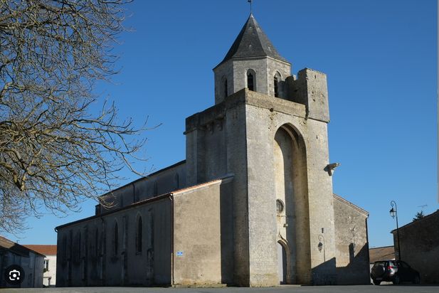 Image du modèle de maison Capture église thairé