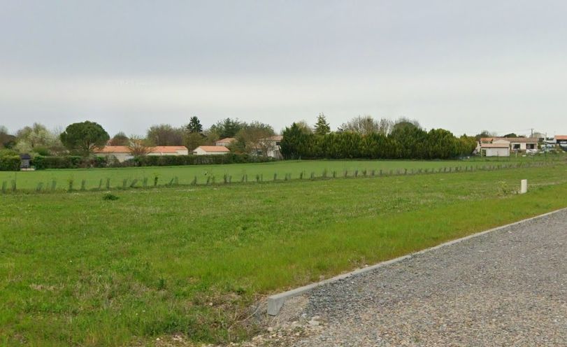 Image du terrain Terrain à bâtir de 710 m² à LA ROCHENARD (79)