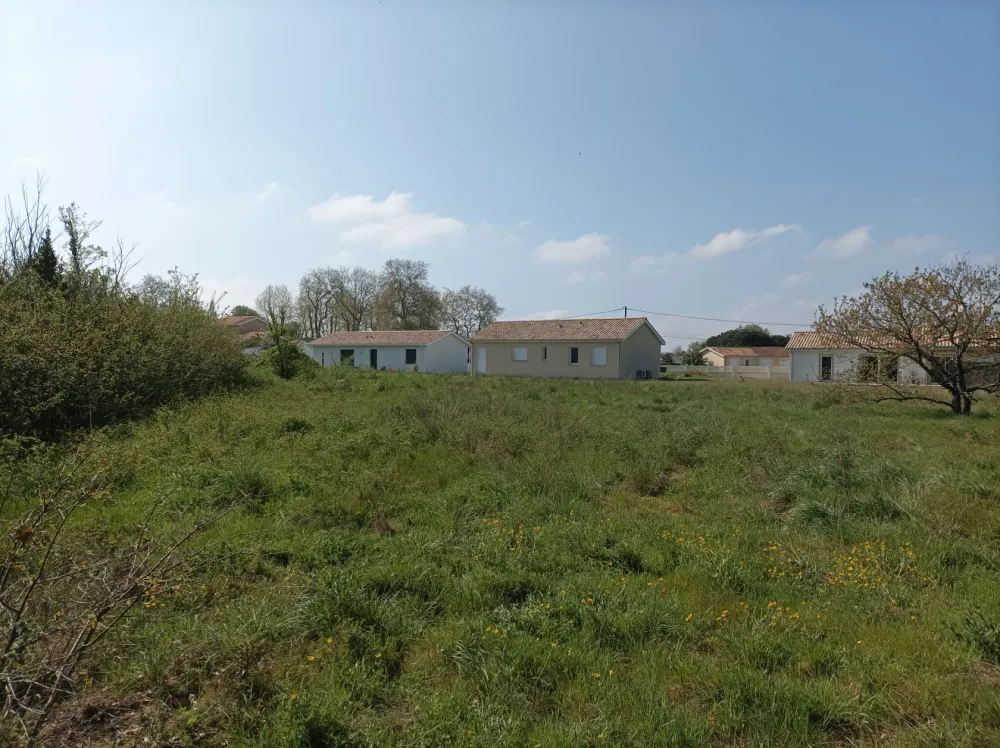 Image du terrain Terrain à bâtir de 500 m² à LEOGNAN (33)