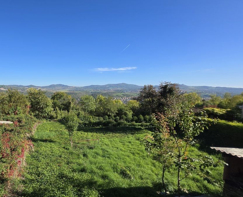 Image du terrain Terrain à bâtir de 575 m² à CORENT (63)