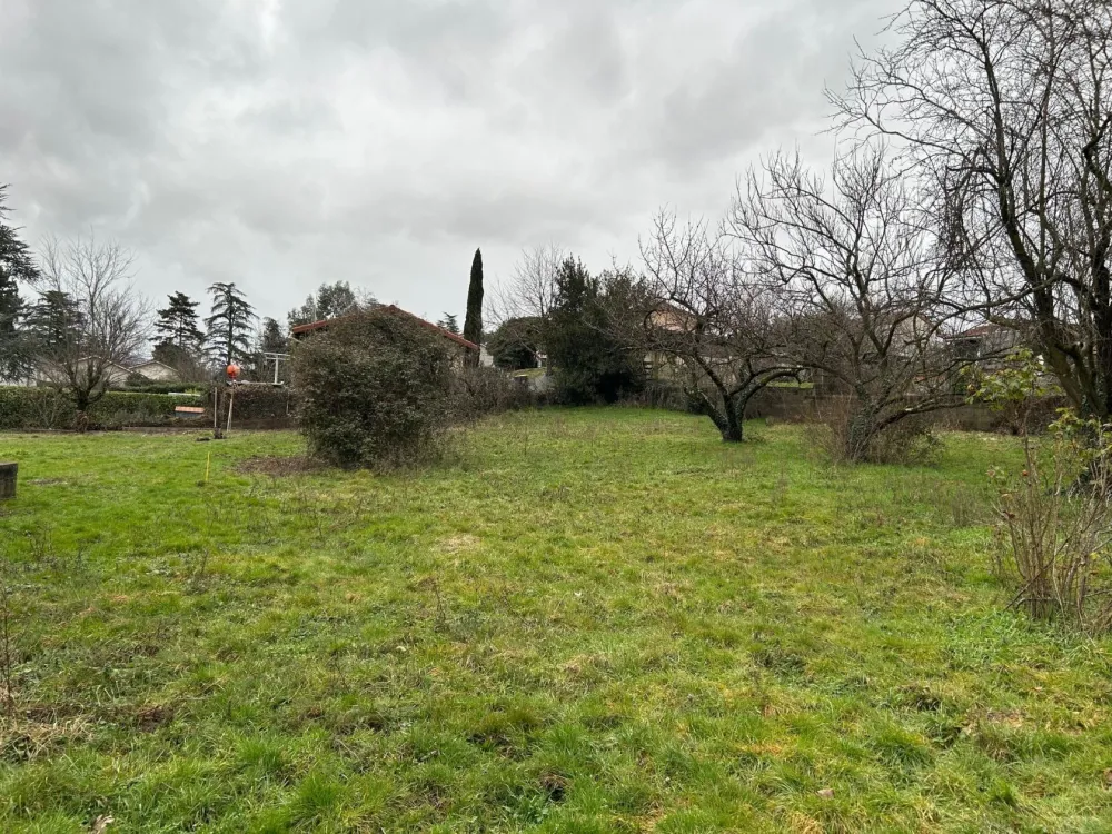 Image du terrain Terrain à bâtir de 820 m² à LORETTE (42)