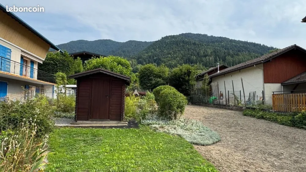 Image du terrain Terrain à bâtir de 507 m² à THONES (74)