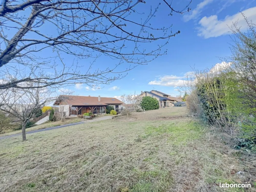 Image du terrain Terrain à bâtir de 704 m² à BONS-EN-CHABLAIS (74)