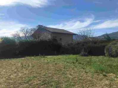 Image du modèle de maison 3 Terrain