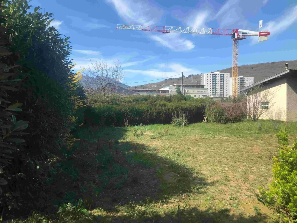 Image du modèle de maison 4 Terrain