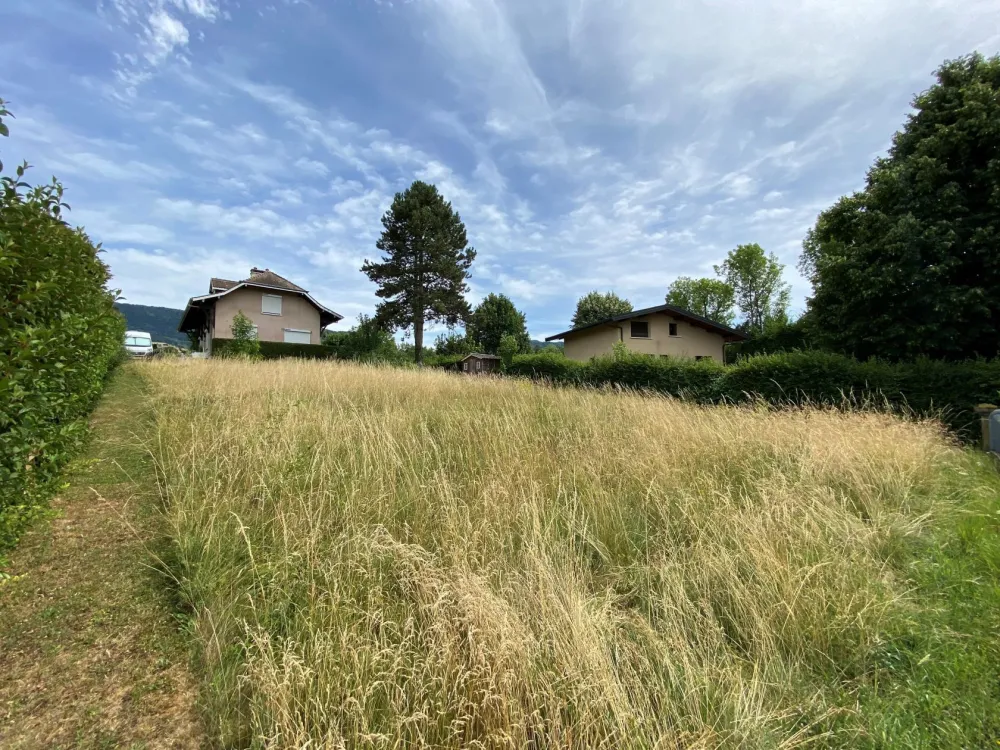 Image du terrain Terrain à bâtir de 759 m² à ALLINGES (74)