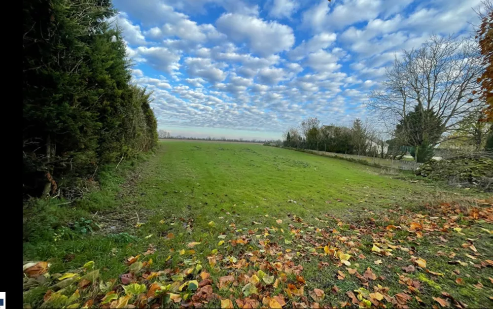 Image du terrain Terrain à bâtir de 560 m² à LA CHAPELLE-LA-REINE (77)