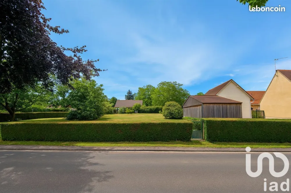 Image du terrain Terrain à bâtir de 551 m² à NANGIS (77)