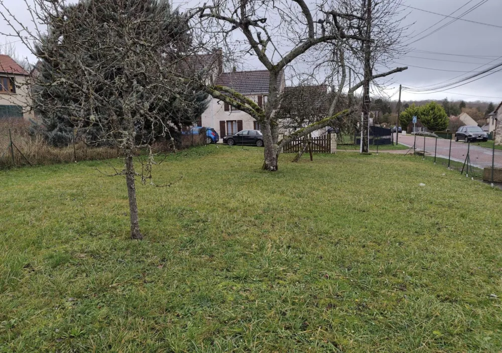 Image du terrain Terrain à bâtir de 347 m² à LA FERTE-SOUS-JOUARRE (77)
