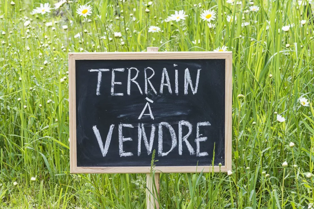 Image du terrain Terrain à bâtir de 404 m² à VALLIQUERVILLE (76)
