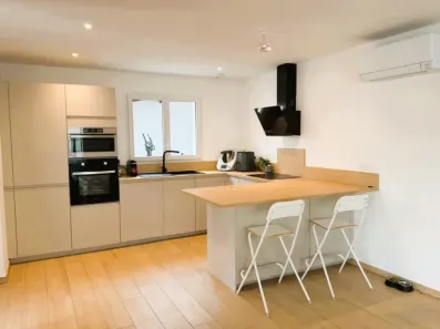 Image du modèle de maison cuisine equipée et aménagée