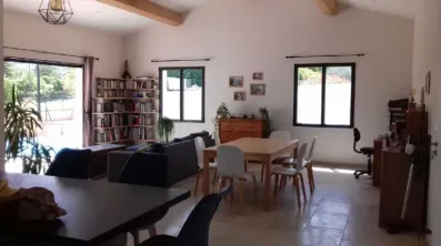 Image du modèle de maison IMG-9182