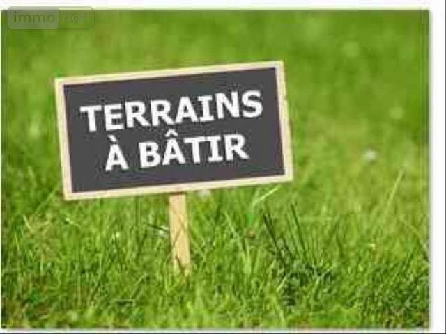 Image du terrain Terrain à bâtir de 600 m² à ARLES (13)
