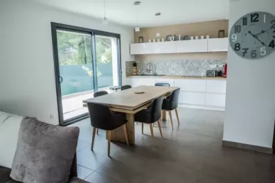 Image du modèle de maison 37789541_1852015924855321_1151628281364086784_n