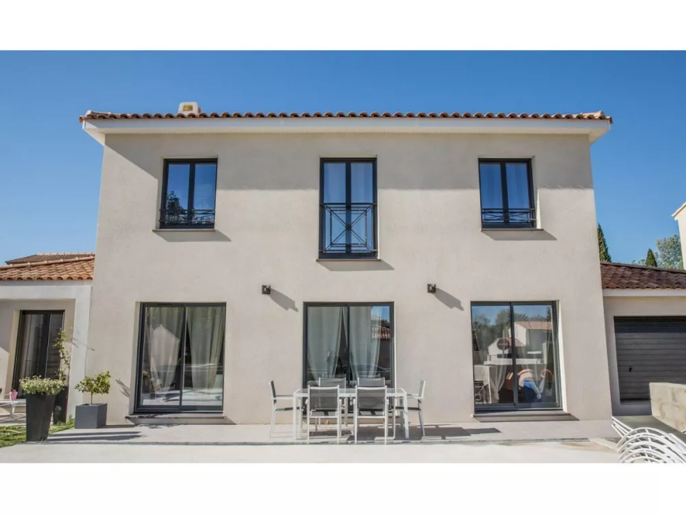 Image du modèle de maison 2017-04-lopez-eyguieres-light-22
