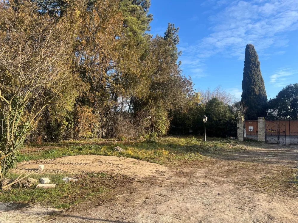 Image du terrain Terrain à bâtir de 550 m² à PELISSANNE (13)